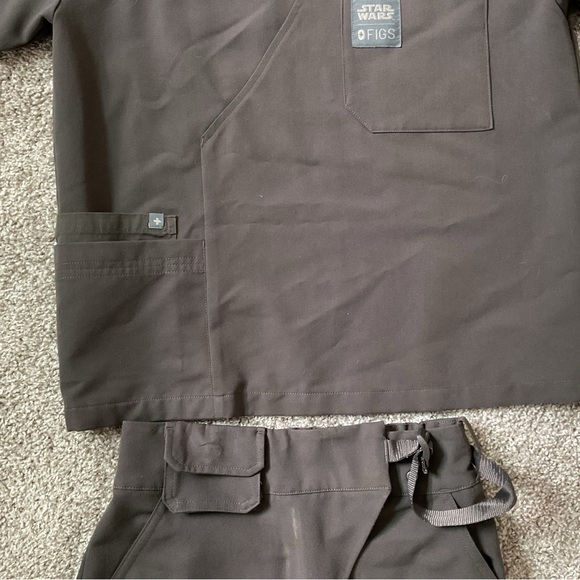 FIGS Star Wars Medical Scrubs Set Top and Bottom Size XXS - Picture 6 of 15